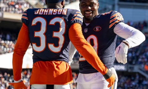 Chicago Bears CB Jaylon Johnson gets 2 interceptions to break 28-game streak without one: ‘I deserve to be paid’