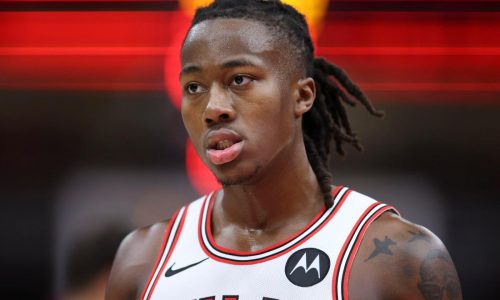 Chicago Bulls guard Ayo Dosunmu receives NBA’s Bob Lanier award for community involvement