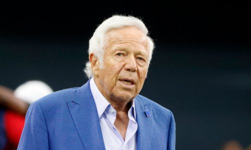 Callahan: Robert Kraft should command Patriots to sell at NFL trade deadline