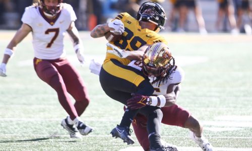 Gophers defense squared up on Hawkeyes’ ‘curveballs’ in rivalry win