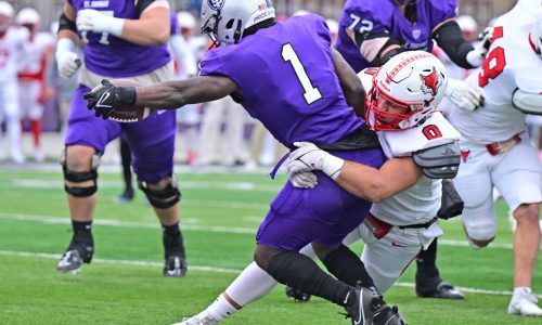 St. Thomas football: Tommies roll over Marist