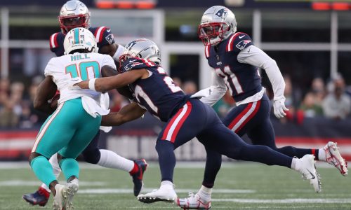 Patriots-Dolphins injury report: Tyreek Hill sits out Wednesday, Bill Belichick lists 12 injured