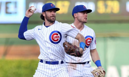 3 Chicago Cubs — Dansby Swanson, Ian Happ, Nico Hoerner — earn Gold Glove awards for the first time in franchise history