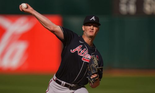Chicago White Sox trade reliever Aaron Bummer to the Atlanta Braves in a 6-player deal