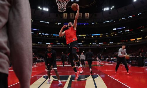 DeMar DeRozan returns to the Chicago Bulls for an In-Season Tournament game against the Orlando Magic