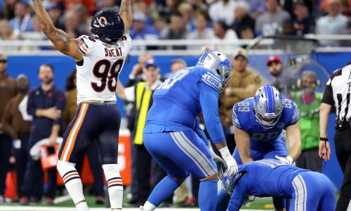 Chicago Bears Week 12 storylines: Justin Fields’ top moments, Teven Jenkins’ resurgence and the curious case of Montez Sweat’s snap count
