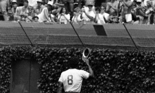 Column: Andre Dawson fighting the odds to get his Hall of Fame plaque’s cap changed. ‘My preference all along was as a Cub.’