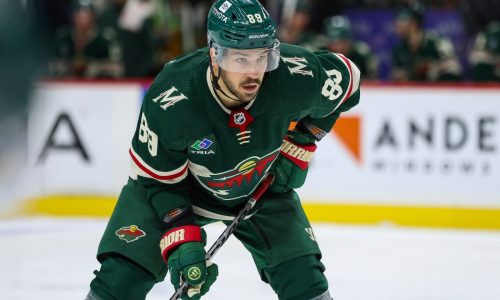 Coach: Injuries no excuse for Wild’s rough first 10 games