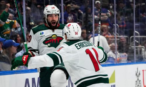 Wild’s Pat Maroon continues to make his presence felt in 4-2 victory over Islanders