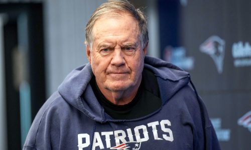 Bill Belichick repeatedly refuses to name Patriots’ starting QB Friday