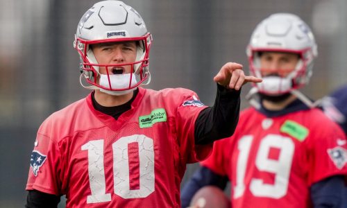 Mac Jones gets good news at first Patriots practice after bye week