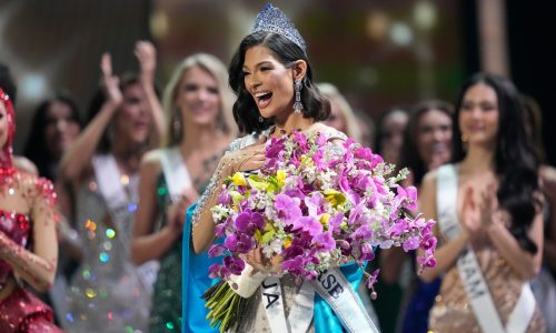 Miss Nicaragua Sheynnis Palacios wins Miss Universe crown