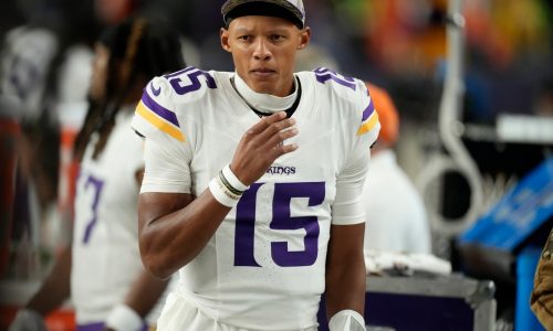 Vikings quarterback Josh Dobbs enjoyed watching his parents go viral