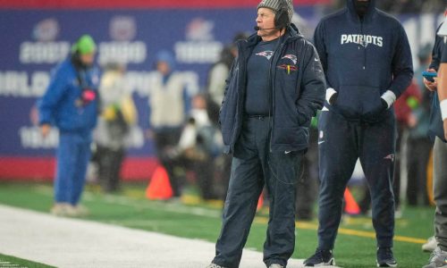 Bill Belichick won’t rule out Patriots signing QB, kicker help