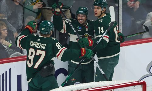 Wild find their mojo, beat St. Louis 3-1 in first game under new coach John Hynes