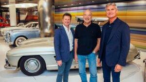 Formula One stars team up to allow public to buy shares in multi-million pound classic cars