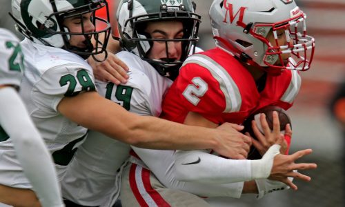 Marshfield knocks off two-time champion Catholic Memorial