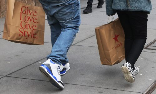 5 moves to prevent more debt this holiday season