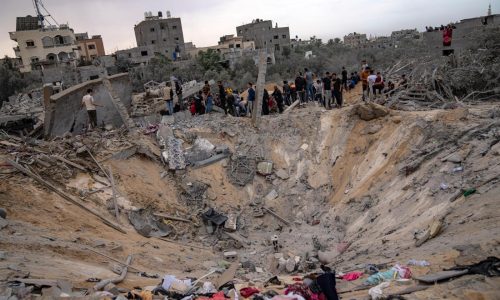 Medics and patients, including babies, stranded as battles rage around Gaza hospitals