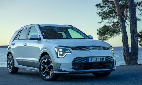 Sweden October 2023: Volvo XC40 and Kia Niro top solid market