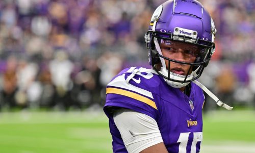 Vikings at Broncos picks: Can Vikings continue their winning ways?