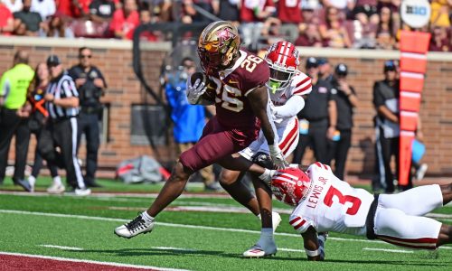 Gophers running back Zach Evans upgraded to questionable for Illinois game