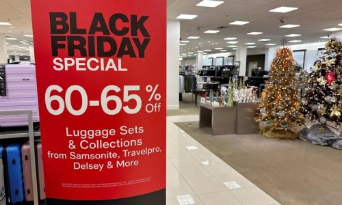 Warnings Issued on Black Friday, Cyber Monday Scams