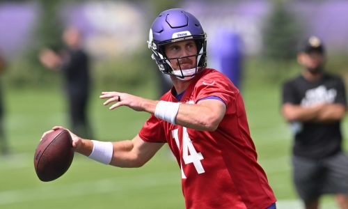 Vikings preparing with veteran Sean Mannion as backup quarterback