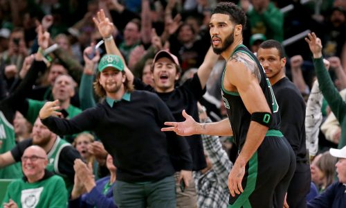 Celtics’ Jayson Tatum takes issue with technical foul in win over Knicks