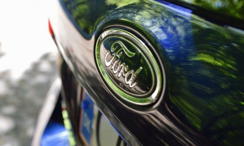 GM Stock Jumps on Reinstatement of Full-Year Guidance, Share Buyback Plan
