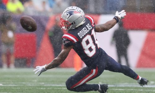 Patriots-Chargers injury report: Keenan Allen, Demario Douglas miss practice again Thursday