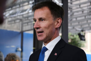 Jeremy Hunt rules out any tax cut which will fuel inflation in autumn statement