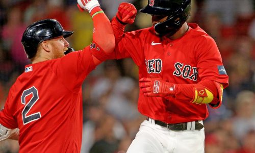 Red Sox plan to wear alternate uniforms less frequently in 2024
