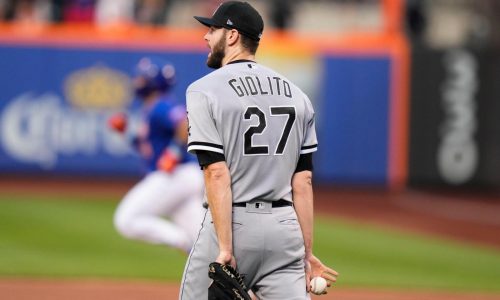 Red Sox finally spend, sign Lucas Giolito to 2-year deal