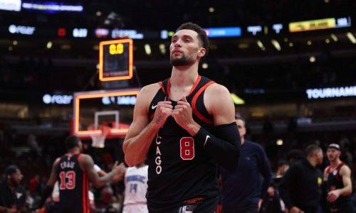 Foot injury will sideline Chicago Bulls’ Zach LaVine for a week: ‘It felt a little better and just progressively got worse’