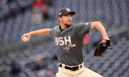 Chicago White Sox agree to 2-year deal with pitcher Erick Fedde, the reigning MVP of the KBO