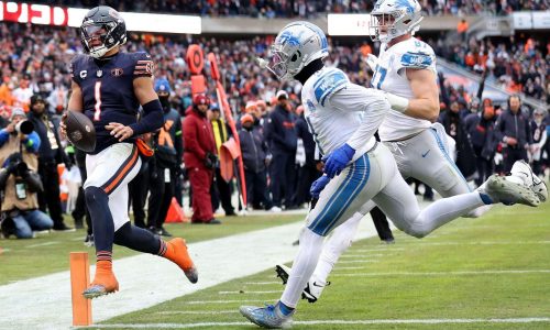 Column: Free play. Big win. How Justin Fields and the Chicago Bears turned a Detroit Lions gaffe into a statement moment.