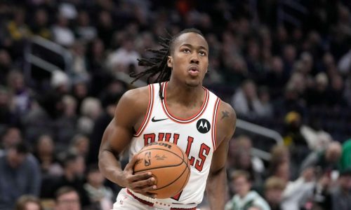 Bulls’ Ayo Dosunmu adds layers to his game while staying true to himself: ‘You can tell he’s from Chicago by the way he plays’
