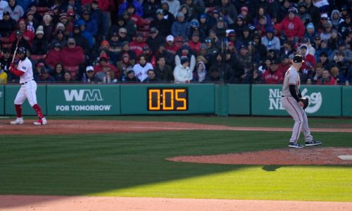 Shorter pitch clock among new MLB rule changes approved for 2024