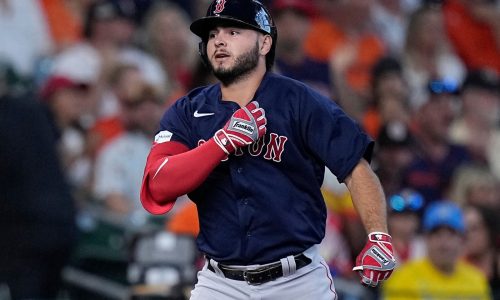 With Alex Verdugo gone, opportunity knocks for young Red Sox outfielders