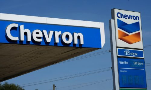 Ticker: Feds probe Chevron-Hess merger; Fruity e-cigarettes from China under scrutiny 