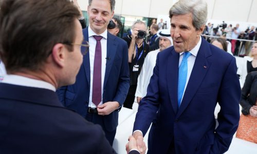 Kerry: US joining no-coal, clean power pledge