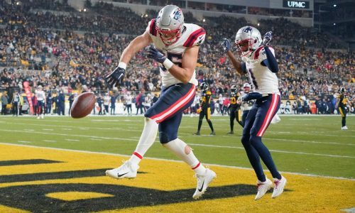 Callahan: Patriots’ upset in Pittsburgh feels bittersweet in the big picture