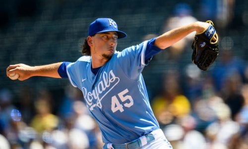 Former Central Catholic star involved in Taylor Clarke trade