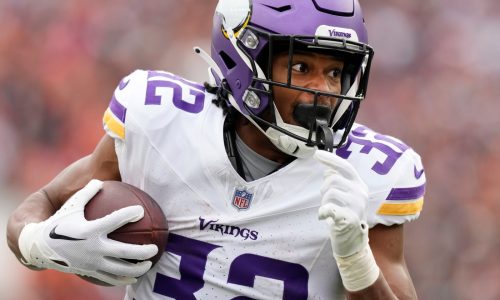 What took Vikings so long to turn to running back Ty Chandler?