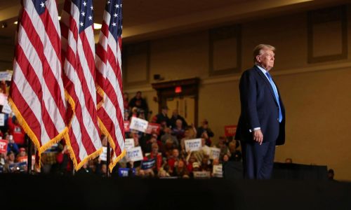 Trump delivers wide-ranging speech to New Hampshire hockey arena