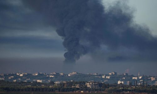 US and Israel discuss when to scale back Gaza combat but agree fight will take months, envoy says