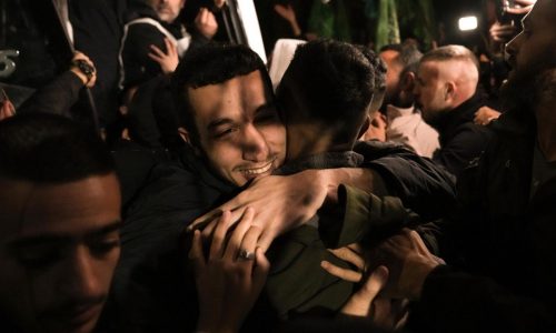 Israeli police are investigating 19 prison guards in the death of a 38-year-old Palestinian prisoner