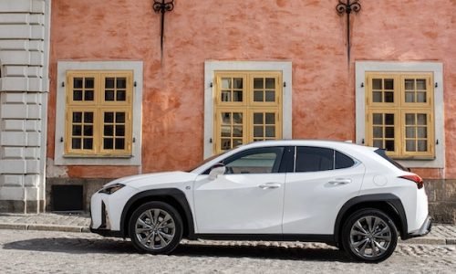 Poland November 2023: Lexus breaks into Top 10 for the first time