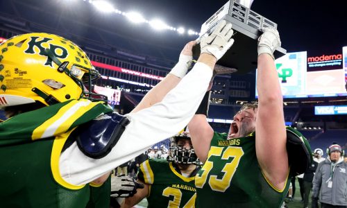 King Philip runs away from Marshfield, claims the Div. 2 title